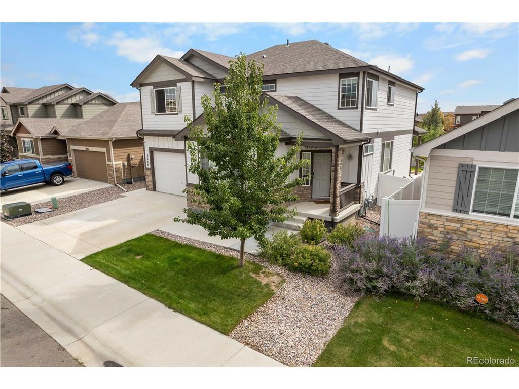 2676 Emerald St, Loveland, CO 80537