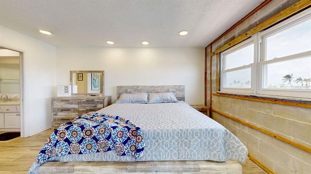 12405 3RD STREET E 306, Treasure Island, FL 33706