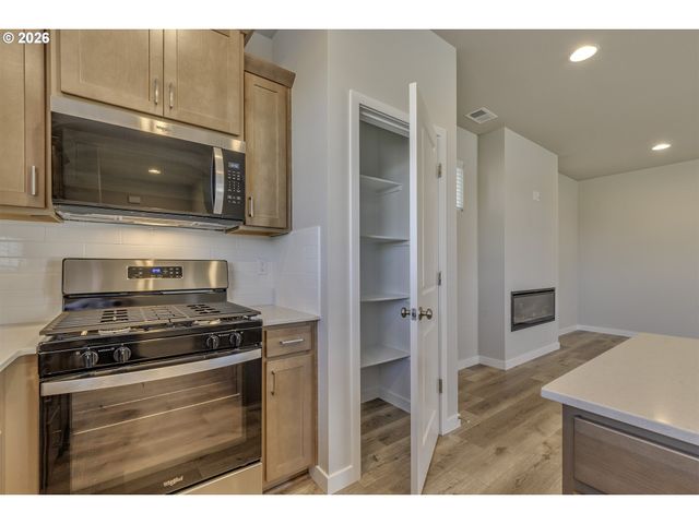 2088 37th Ave Lot 110, Forest Grove, OR 97116