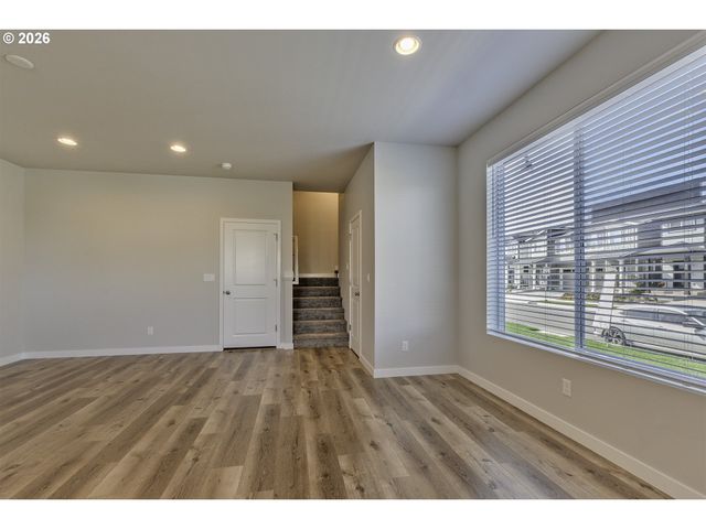 2088 37th Ave Lot 110, Forest Grove, OR 97116