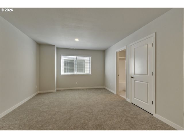 2088 37th Ave Lot 110, Forest Grove, OR 97116
