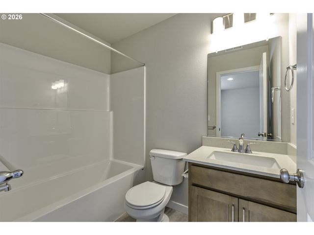 2088 37th Ave Lot 110, Forest Grove, OR 97116