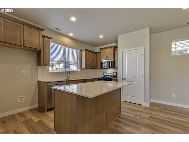 2088 37th Ave Lot 110, Forest Grove, OR 97116