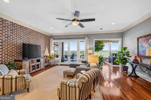 107 Broad Street C, Darien, GA 31305