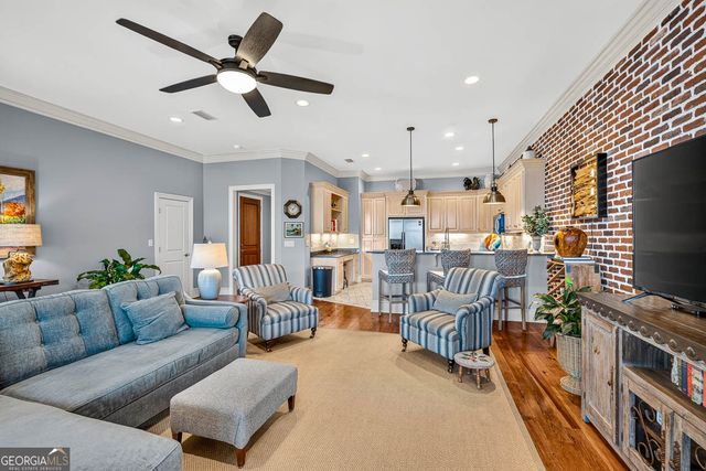 107 Broad Street C, Darien, GA 31305