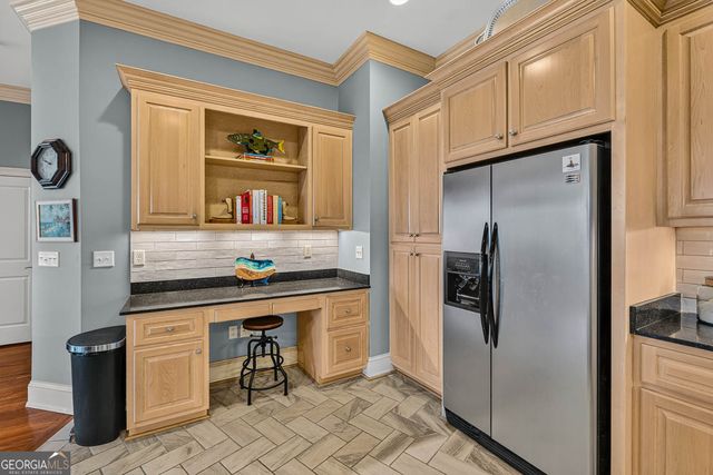 107 Broad Street C, Darien, GA 31305