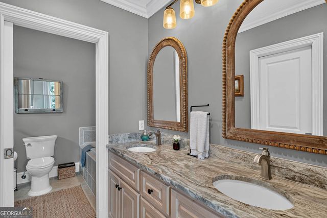 107 Broad Street C, Darien, GA 31305