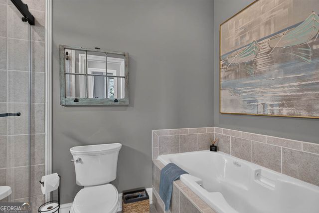 107 Broad Street C, Darien, GA 31305