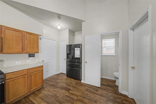1111 Auburn View Lane, Fresno, TX 77545