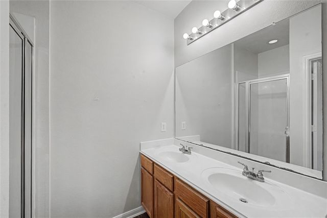 1111 Auburn View Lane, Fresno, TX 77545