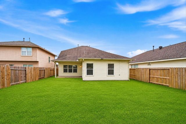 1111 Auburn View Lane, Fresno, TX 77545