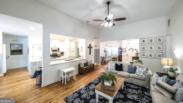 311 Wooded Glen Ln, Carrollton, GA 30117