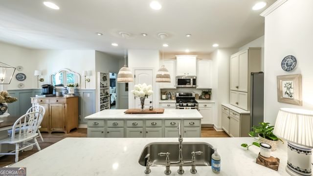 311 Wooded Glen Ln, Carrollton, GA 30117