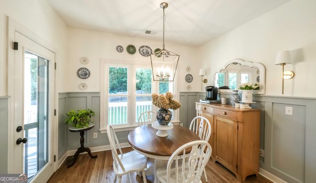 311 Wooded Glen Ln, Carrollton, GA 30117