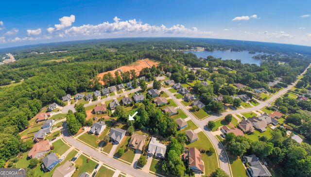 311 Wooded Glen Ln, Carrollton, GA 30117