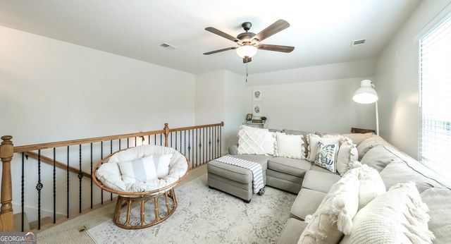 311 Wooded Glen Ln, Carrollton, GA 30117