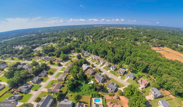 311 Wooded Glen Ln, Carrollton, GA 30117