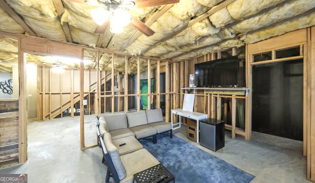 311 Wooded Glen Ln, Carrollton, GA 30117