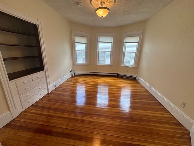 64 Fisher Ave 3, Boston, MA 02120