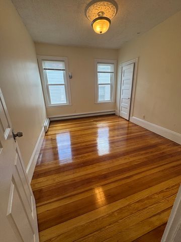 64 Fisher Ave 3, Boston, MA 02120