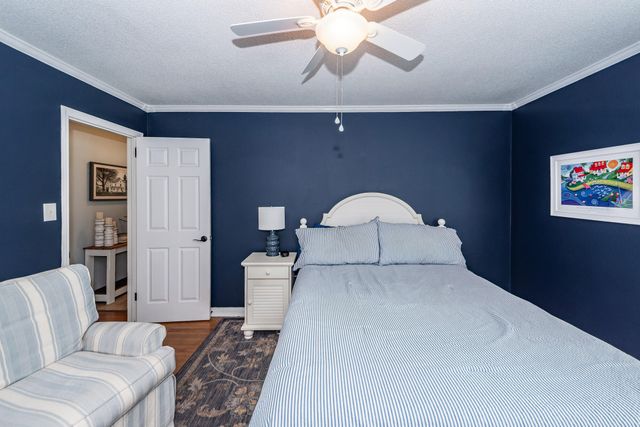 7758 Barclay Avenue, North Charleston, SC 29418