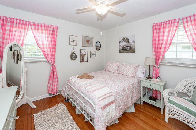 7758 Barclay Avenue, North Charleston, SC 29418