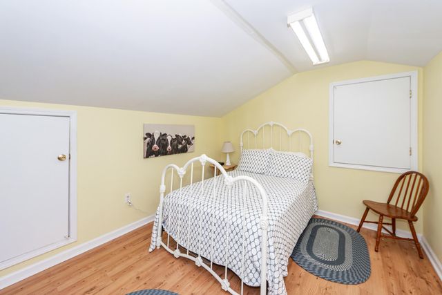 7758 Barclay Avenue, North Charleston, SC 29418