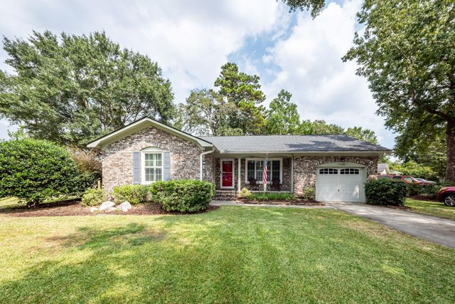 7758 Barclay Avenue, North Charleston, SC 29418