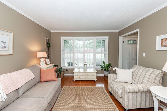 7758 Barclay Avenue, North Charleston, SC 29418