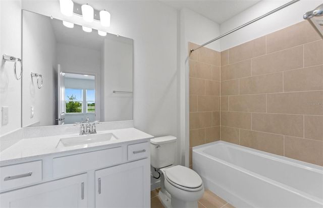 9907 AUTUMN RIDGE AVENUE, Riverview, FL 33578