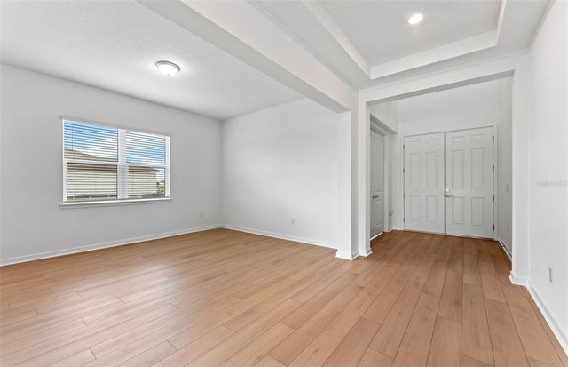 9907 AUTUMN RIDGE AVENUE, Riverview, FL 33578