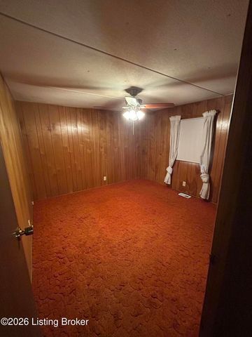 245 Octagon Ave, Louisville, KY 40229