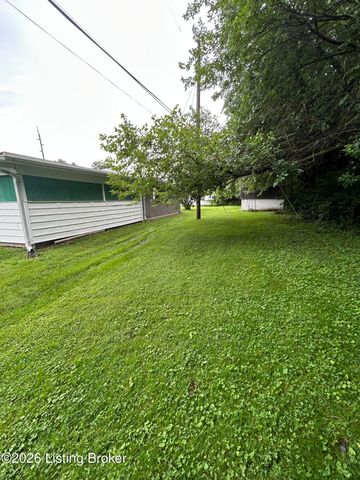 245 Octagon Ave, Louisville, KY 40229