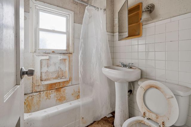 530 Whitethorne Avenue, Columbus, OH 43223