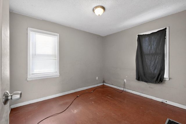 530 Whitethorne Avenue, Columbus, OH 43223