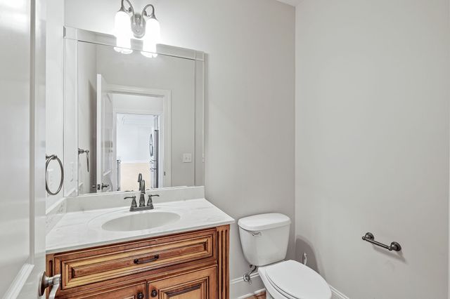 423 Carters Creek Pike, Columbia, TN 38401