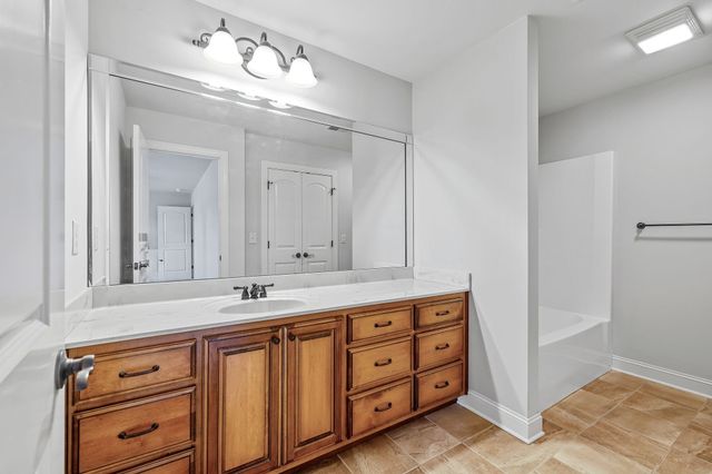 423 Carters Creek Pike, Columbia, TN 38401