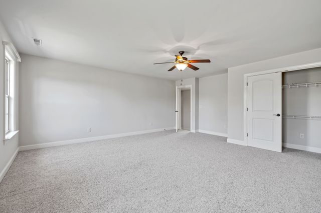 423 Carters Creek Pike, Columbia, TN 38401