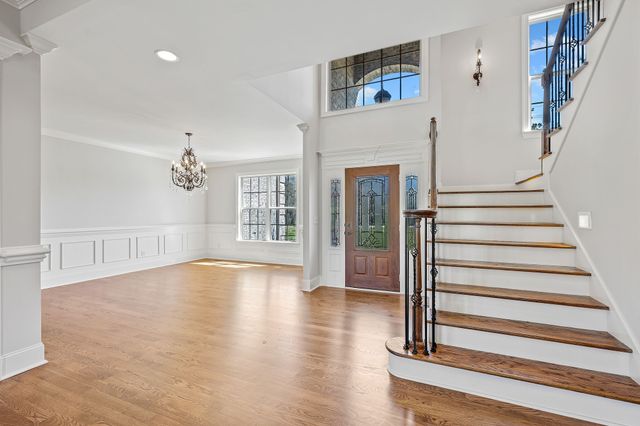 423 Carters Creek Pike, Columbia, TN 38401