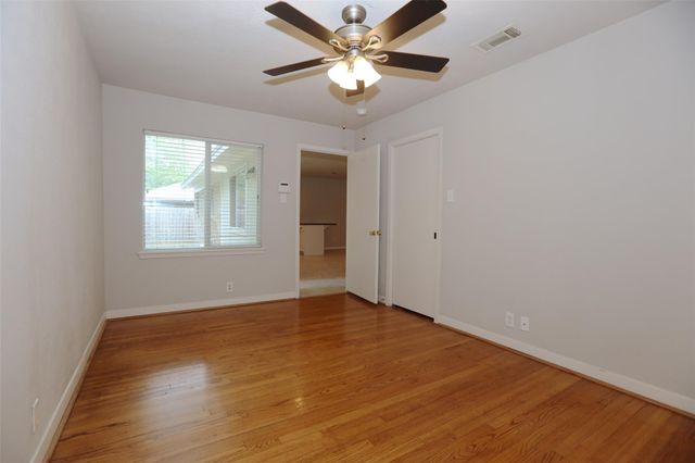 6123 Grape Street, Houston, TX 77074