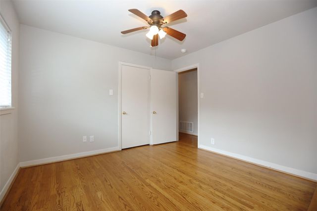 6123 Grape Street, Houston, TX 77074
