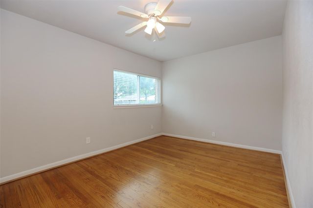 6123 Grape Street, Houston, TX 77074