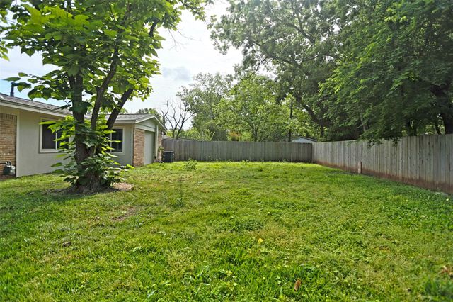 6123 Grape Street, Houston, TX 77074