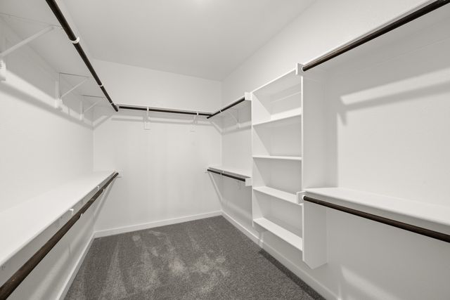 409 Rivers Edge Drive, Waxahachie, TX 75167