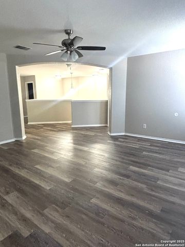 108 Clapboard Run, Cibolo, TX 78108