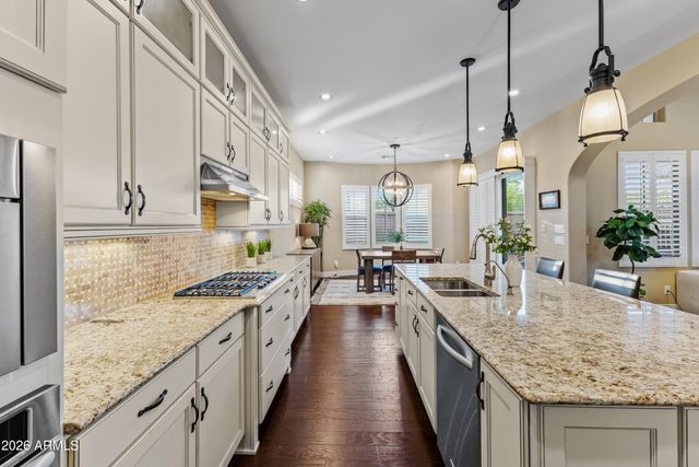 27600 N 110TH Place, Scottsdale, AZ 85262