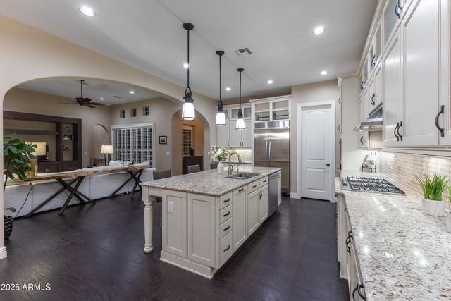 27600 N 110TH Place, Scottsdale, AZ 85262