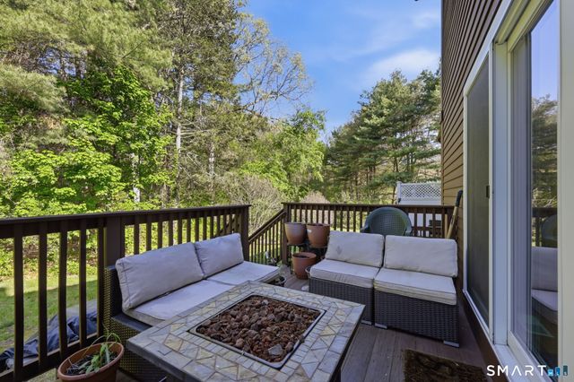 222 Candlewood Drive 222, Enfield, CT 06082