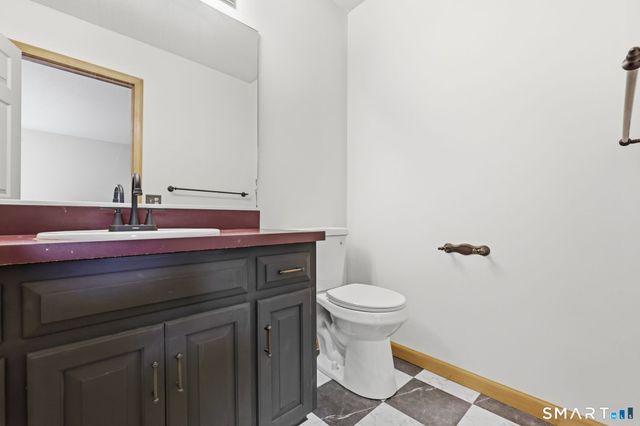 222 Candlewood Drive 222, Enfield, CT 06082