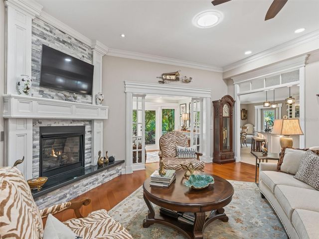 2223 WESTCHESTER WAY, The Villages, FL 32162